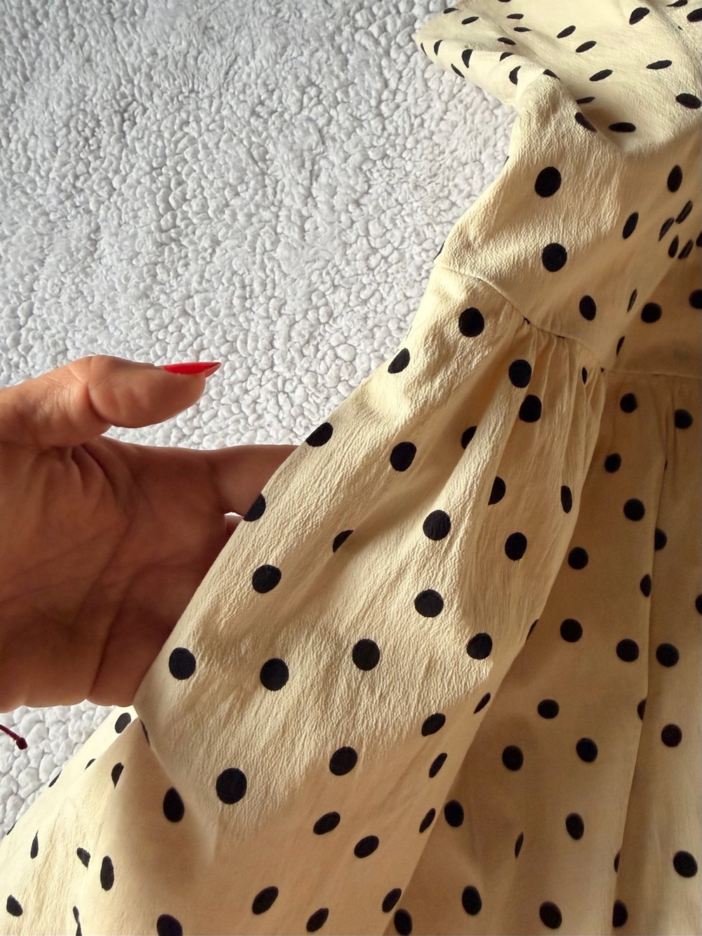 Abercrombie & Fitch Cream Mini Dress with Black Polka Dots - Picture 7 of 10